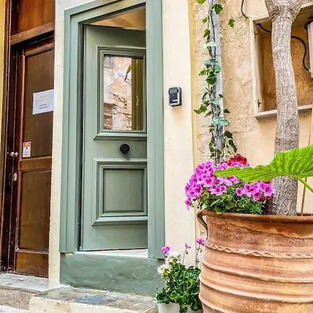 Apollona's Boutique * Chania (Crete)