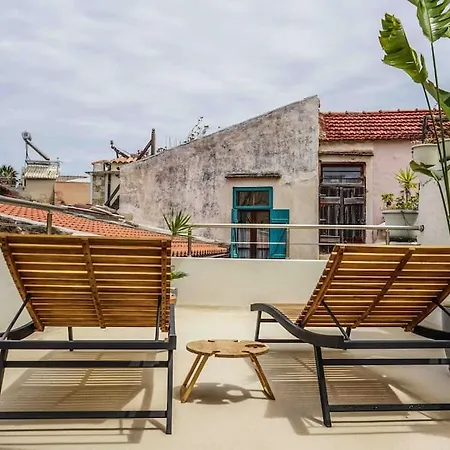 Apollona's Boutique Apartment *